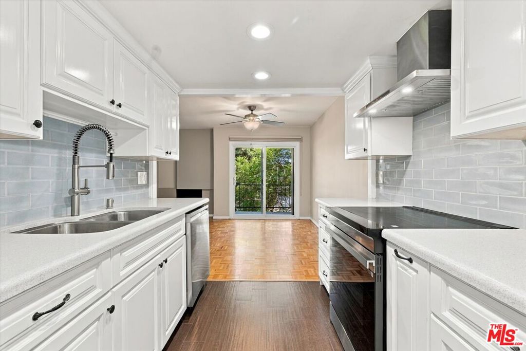 5870 Green Valley Circle 309 — photo