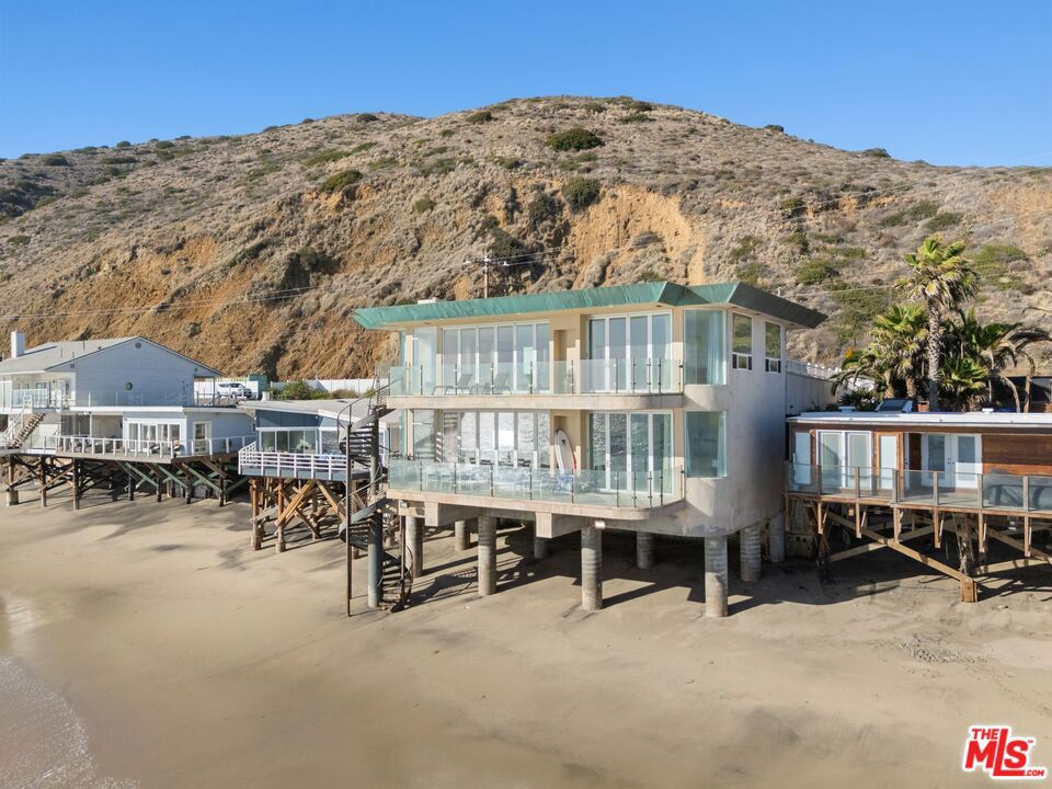 11344 Pacific Coast Highway — photo