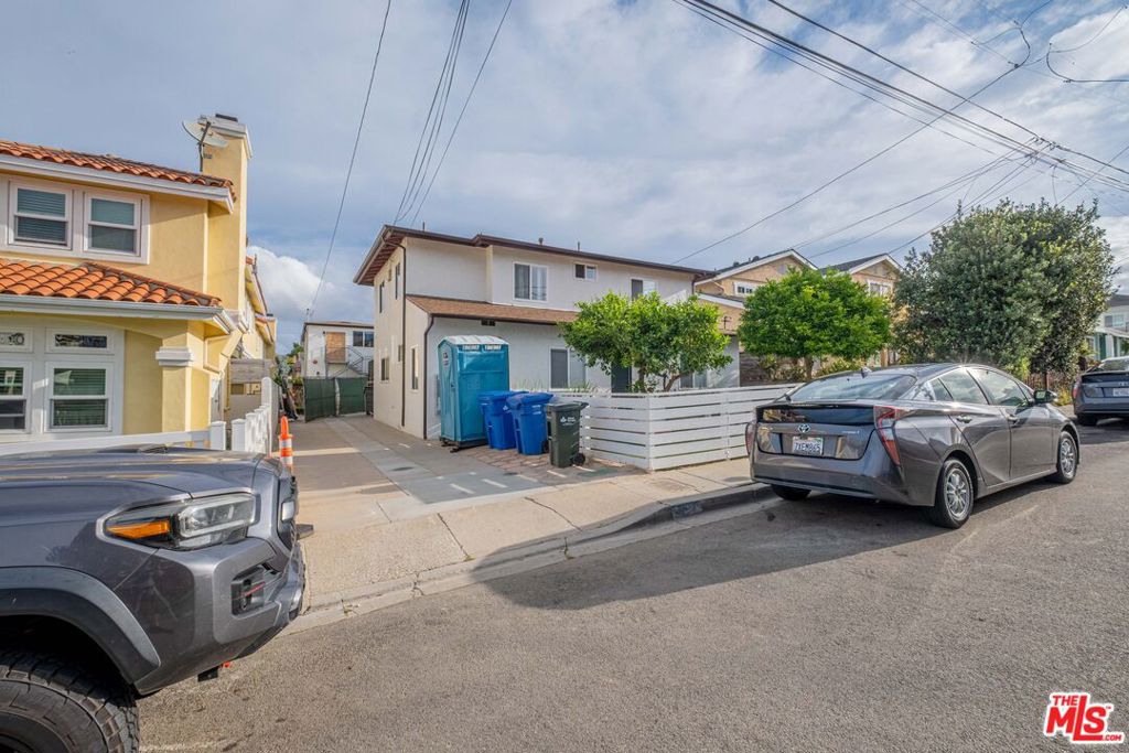 2107 Pullman Lane E, Redondo Beach, CA 90278 — photo 3