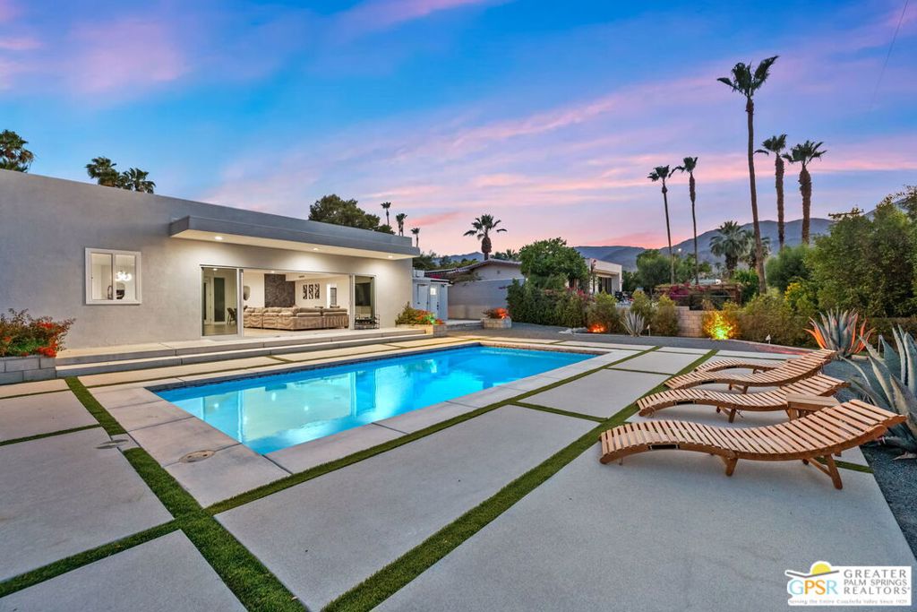 73042 Willow Street — photo