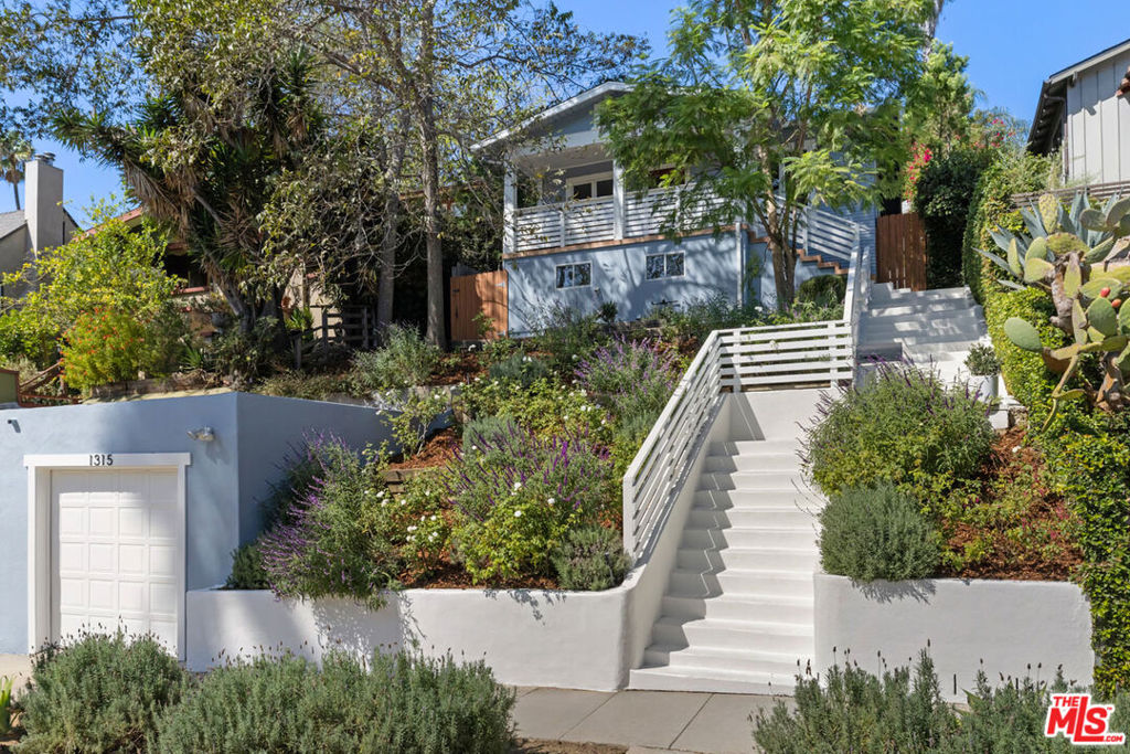 1315 Mccollum Street — photo