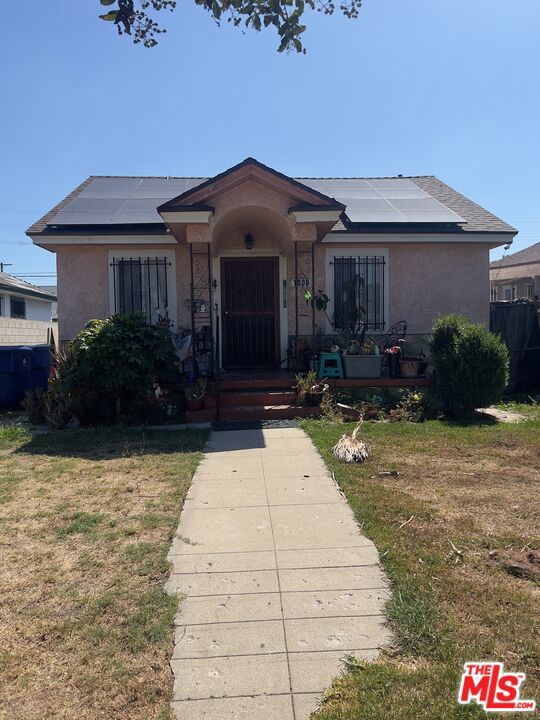 1808 W 38th Street — photo