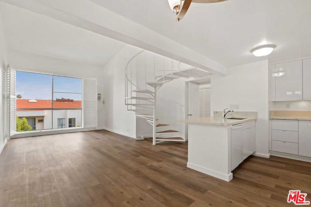 1440 Veteran Avenue 607 — photo