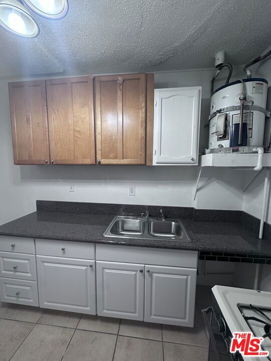 844 W Gardena Blvd. 2 — photo