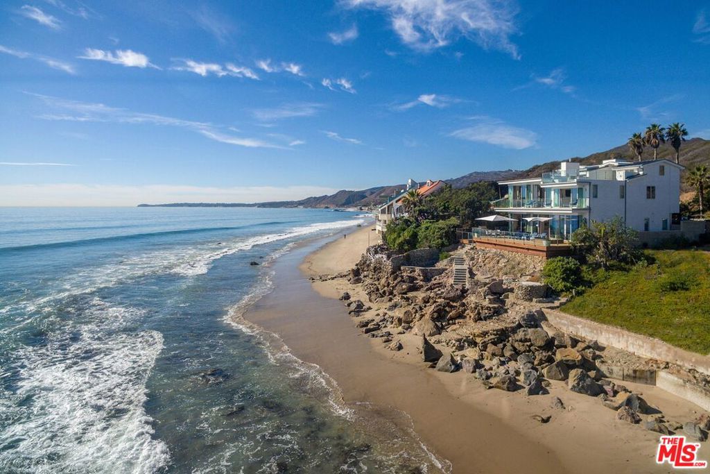 24380 Malibu Road — photo