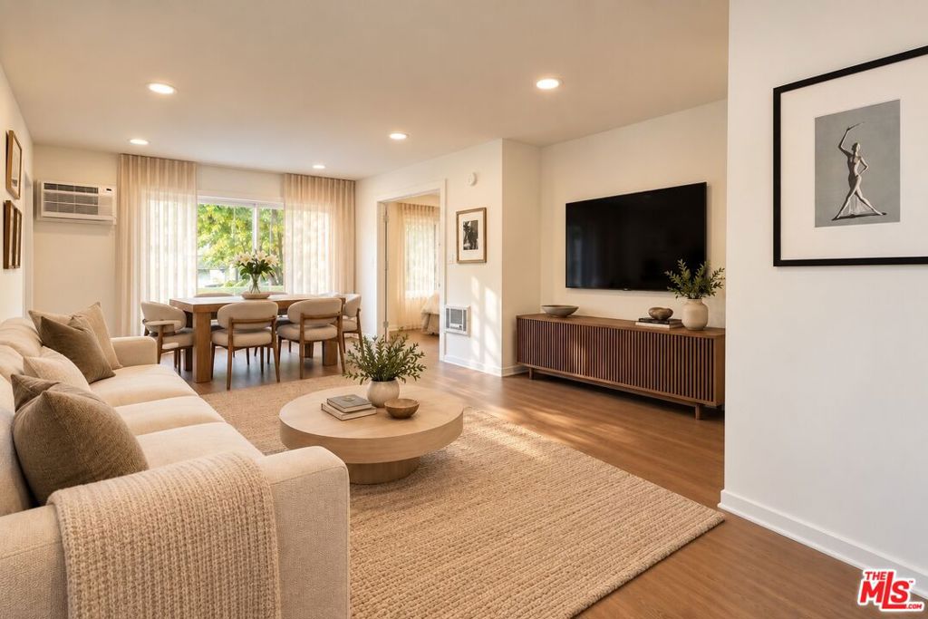 1222 N Olive Drive 103 — photo