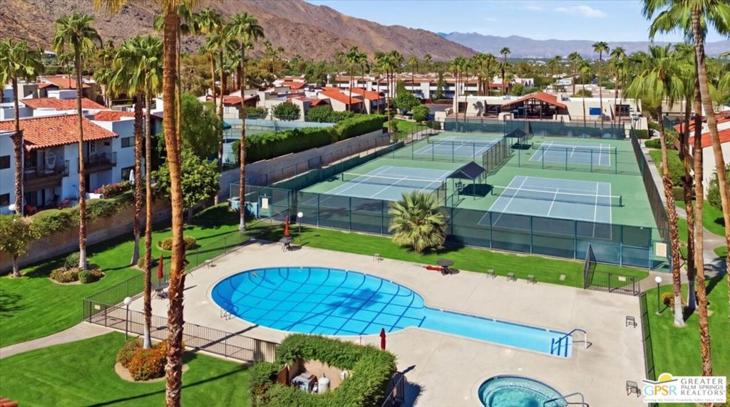 2170 S Palm Canyon Drive Unit 28 — photo