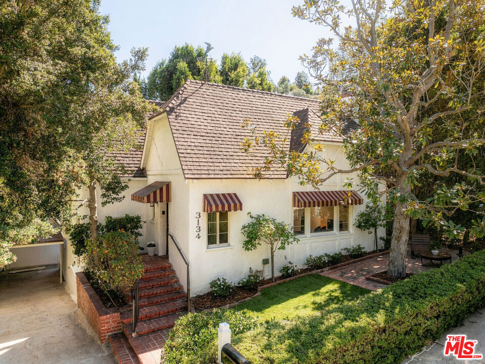 3134 Ellington Drive — photo