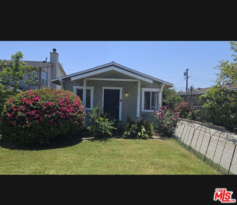 966 E Elma Street — photo