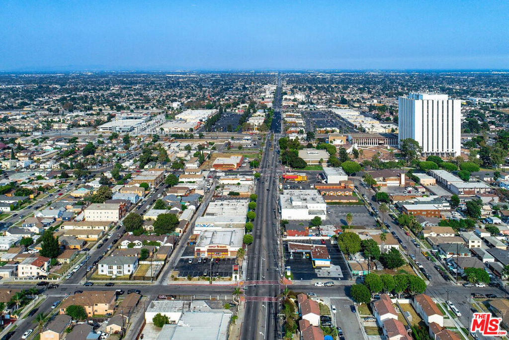 379 Compton Boulevard, Compton, CA 90220 — photo 3