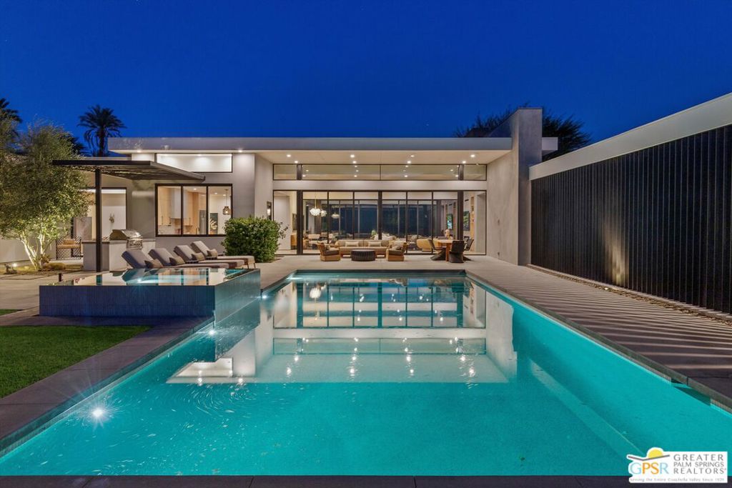8 Desert Lark Circle — photo