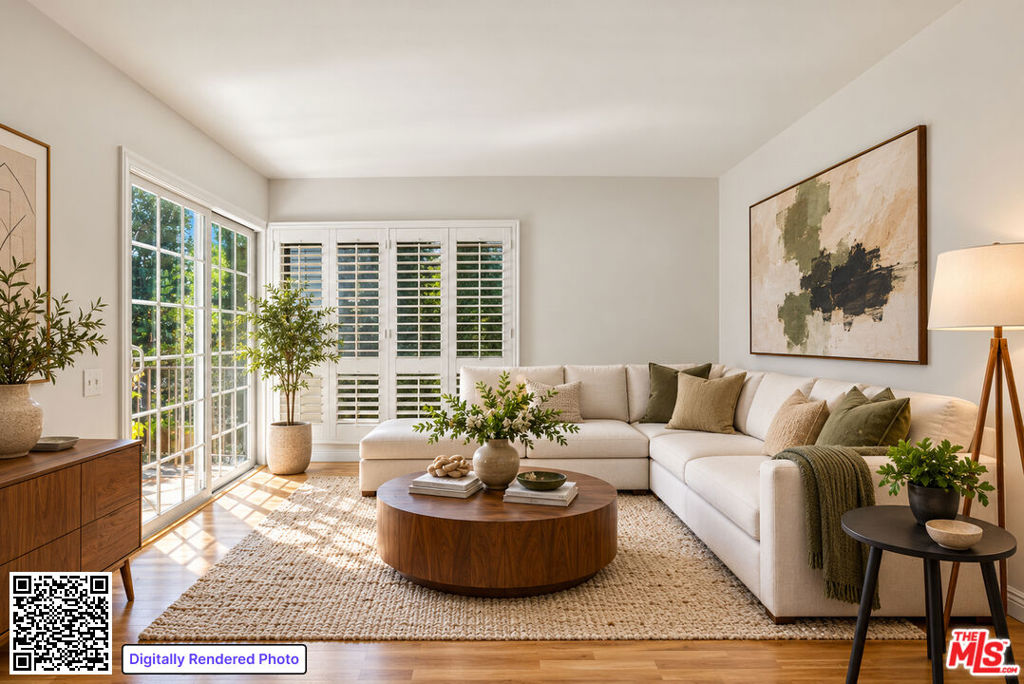 11120 Queensland Street Unit B20 — photo