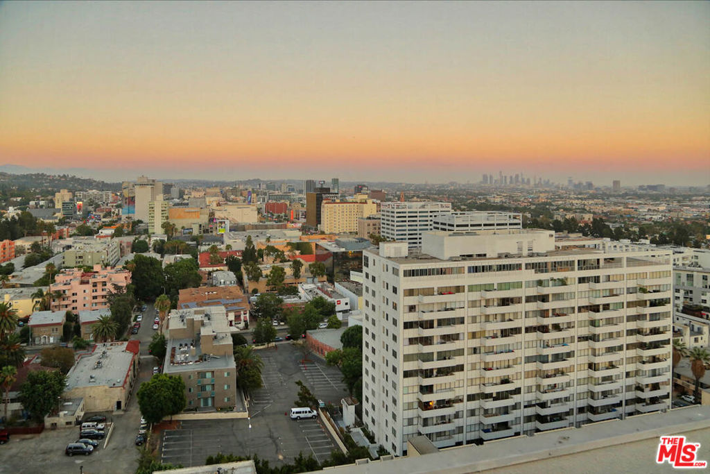 7250 Franklin Avenue Unit 1006 — photo