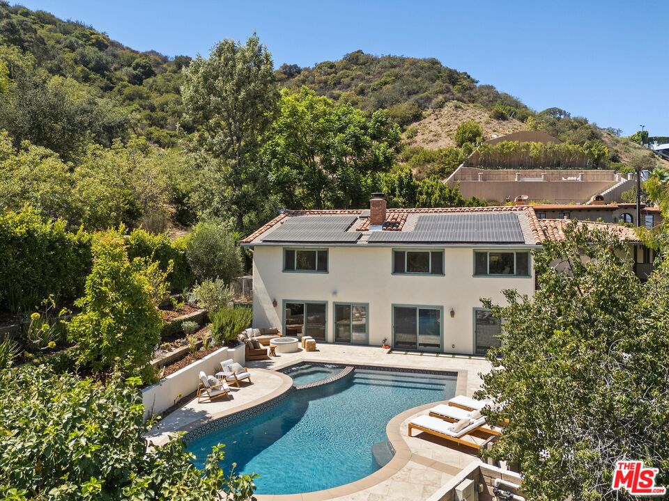 9830 Beeson Drive — photo