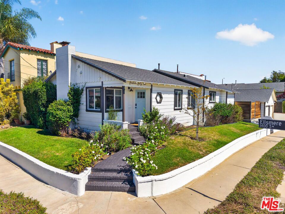 1442 Ellsmere Avenue — photo