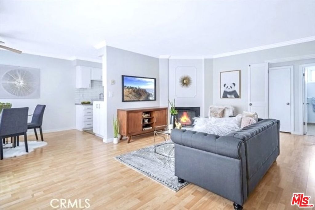 914 Lincoln Boulevard Unit 302 — photo