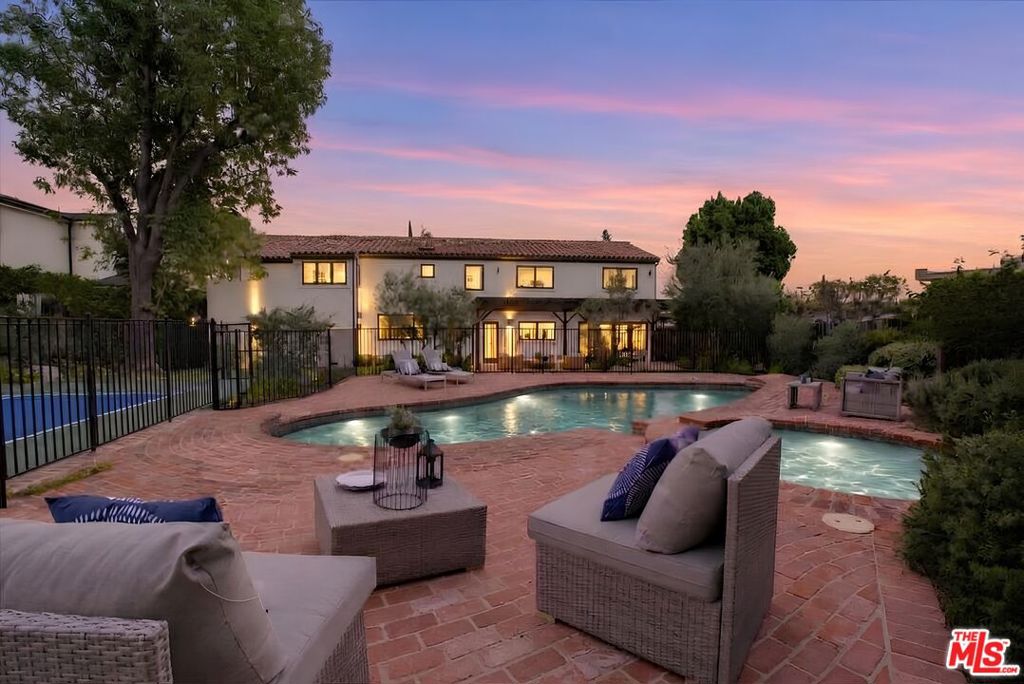 17153 Adlon Road, Encino, CA 91436