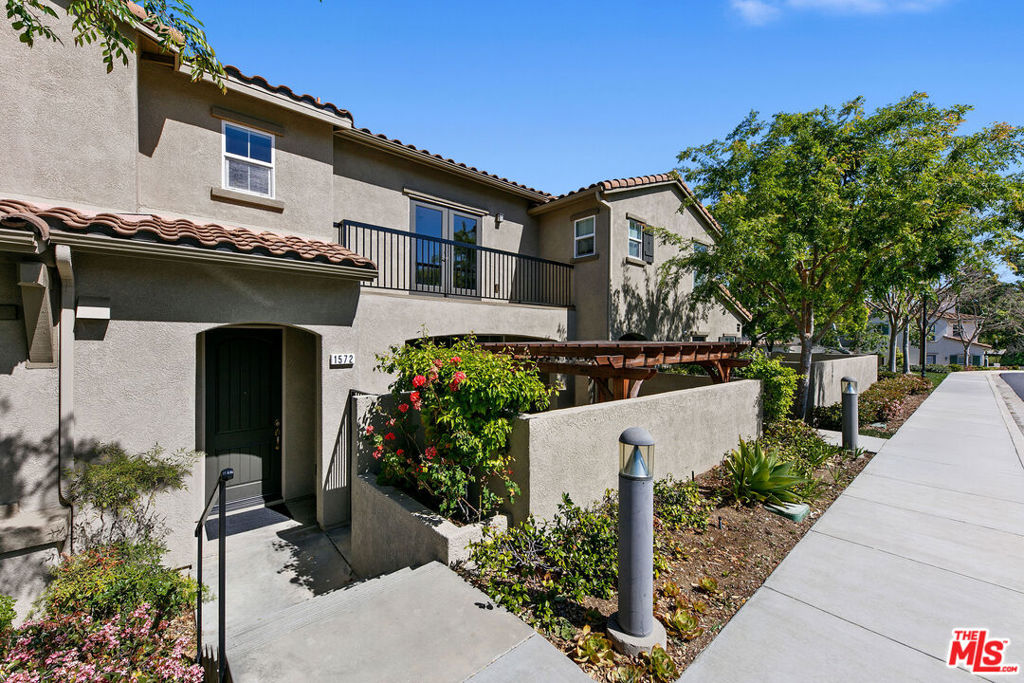 1572 Silver Shadow Drive — photo