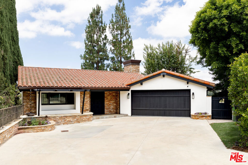 4920 Llano Drive — photo
