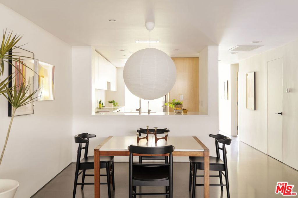 2950 Neilson Way Unit 209 — photo