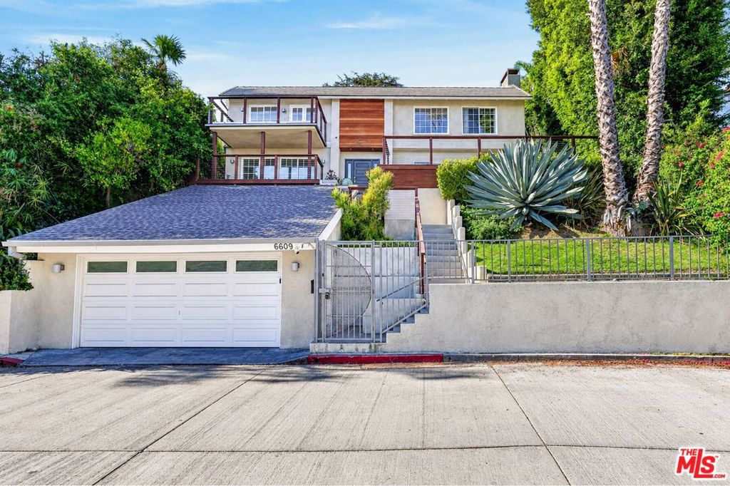 6609 Whitley Terrace — photo