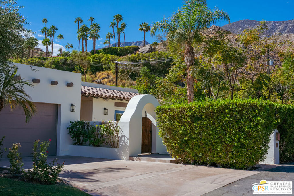 103 W Camino Encanto — photo