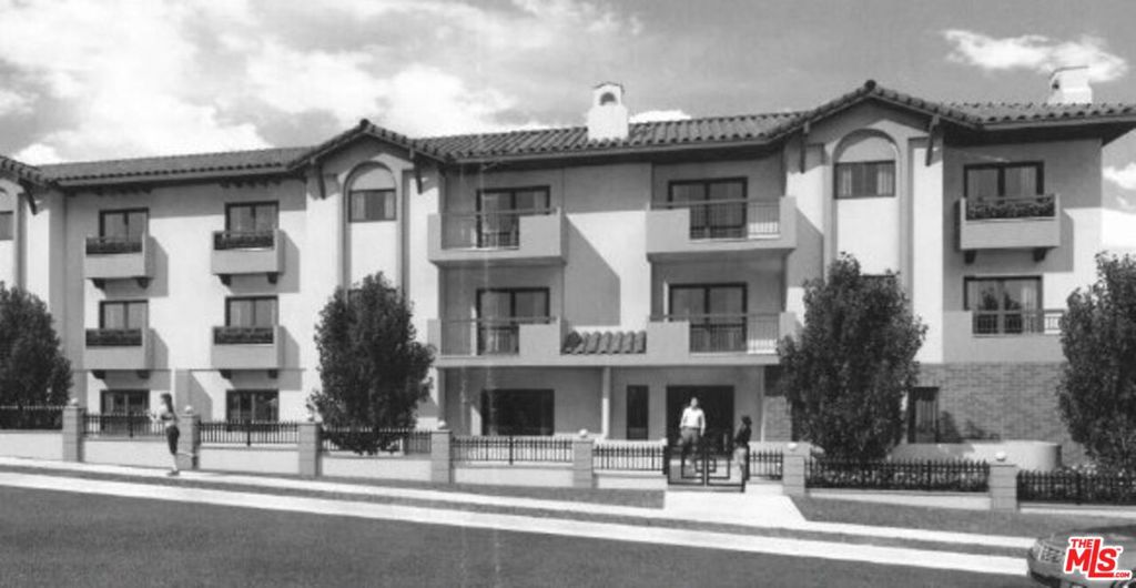 767 N Ave 50 Unit 203 — photo