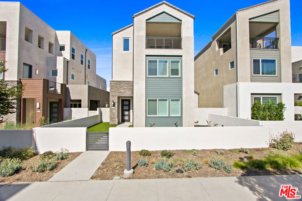 147 Sawbuck — photo