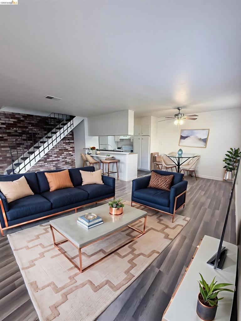 2108 Lemontree Way 3 — photo