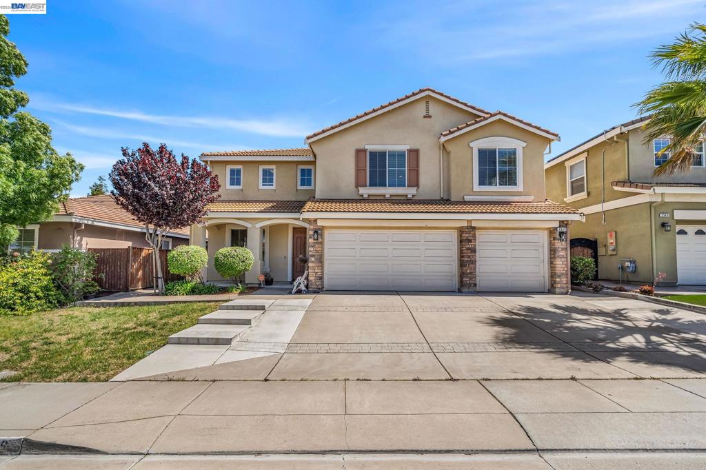 2536 Tampico Dr — photo