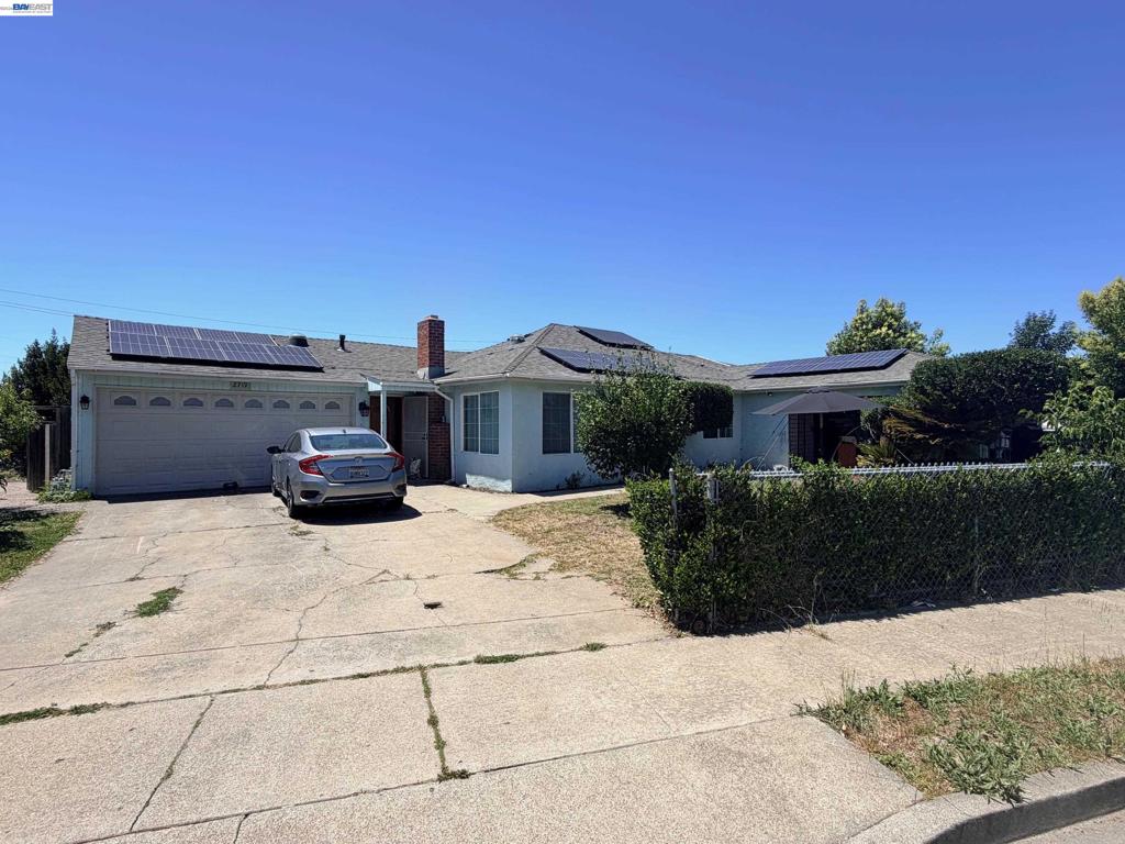 2719 Xavier — photo