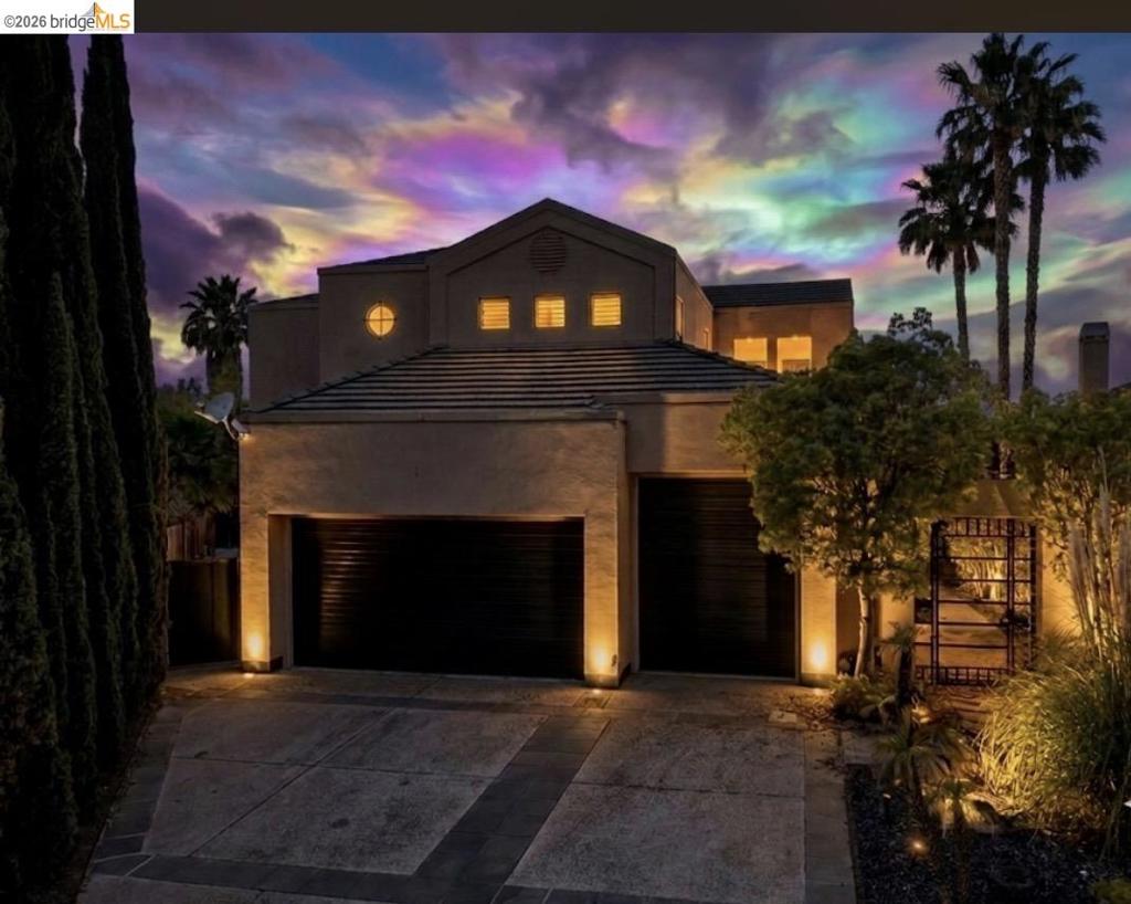 1957 Dolphin Pl — photo