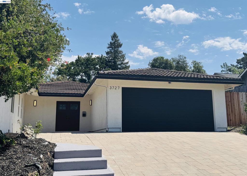 3727 Northridge Dr — photo