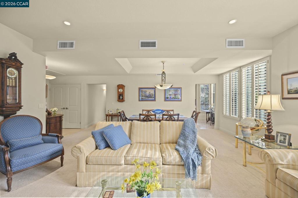 5920 Horsemans Canyon 1B — photo