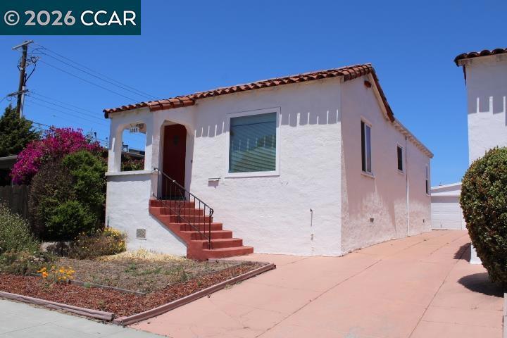 1209 Marin Ave. — photo