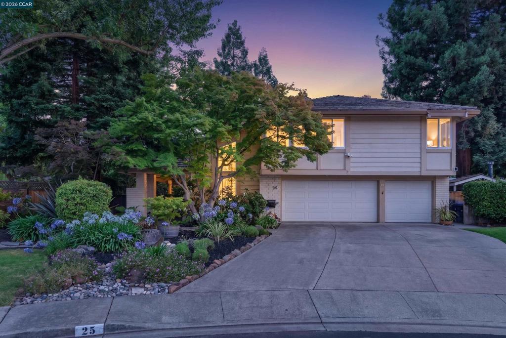 25 Lynnbrook Ct — photo