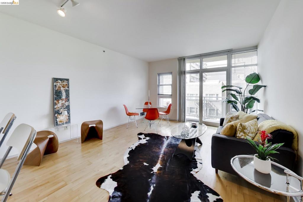 1 Lakeside Drive Unit 410 — photo