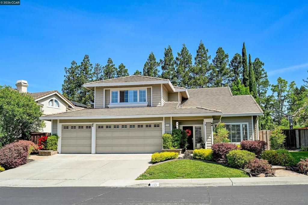 219 Viewpoint Dr — photo