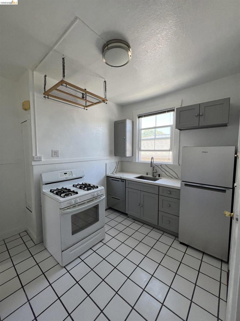 2249 Spaulding Avenue, Berkeley, CA 94703 — photo 3