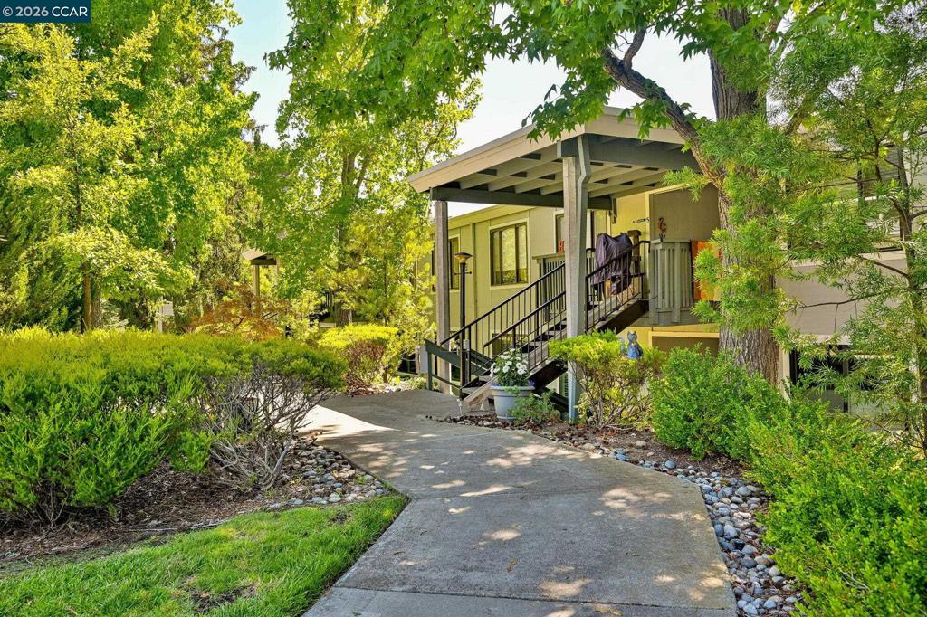 3033 Golden Rain Rd 6 — photo