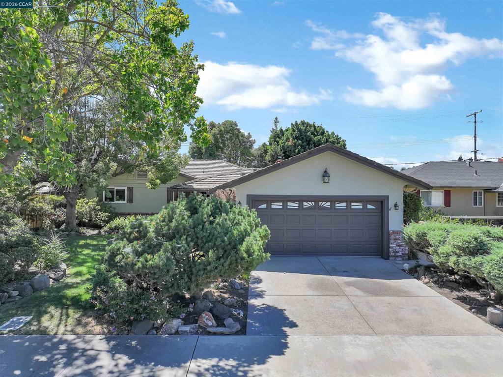 513 Gerard Dr — photo