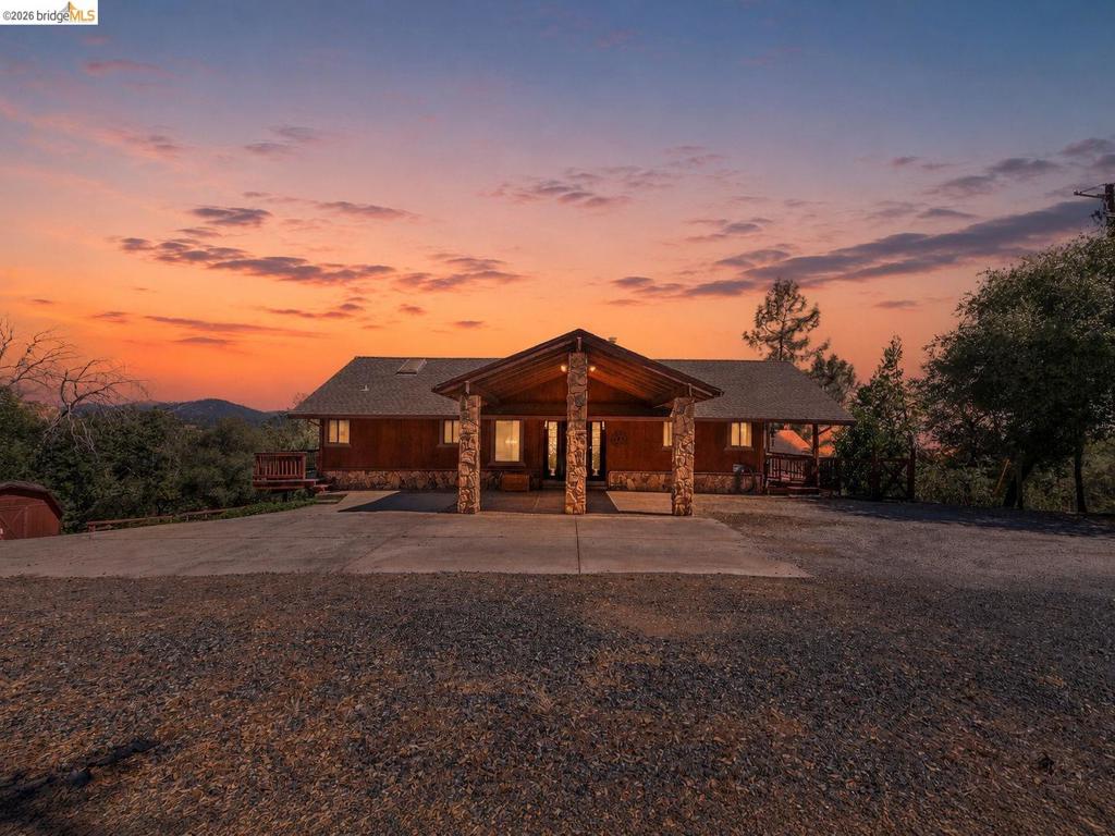 Home in Sonora, CA 95370 — photo 2