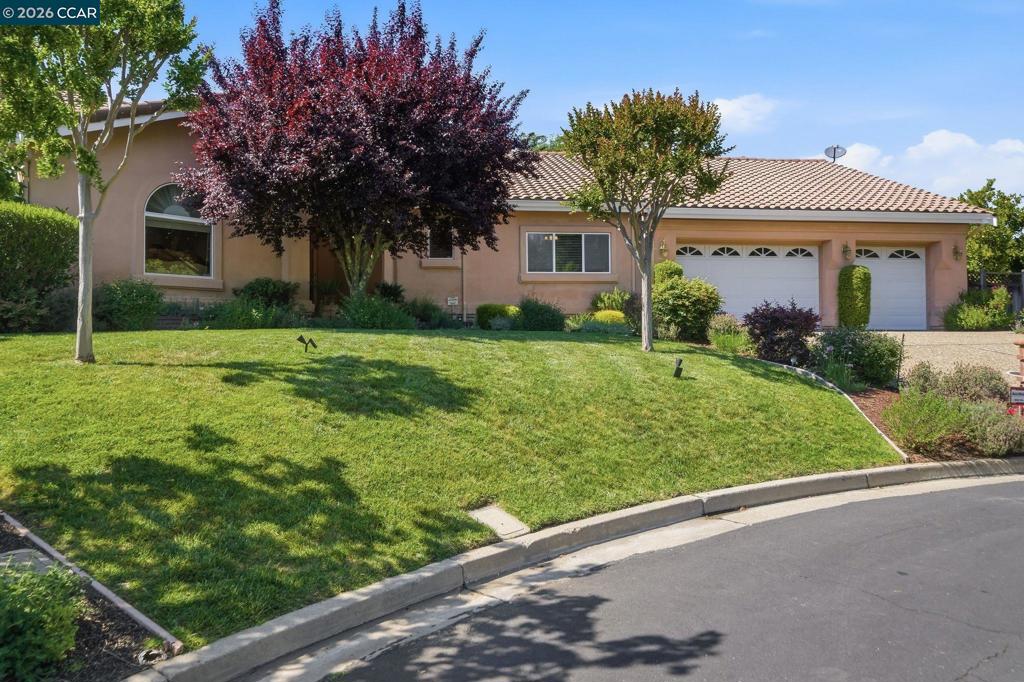 2426 Heritage Oaks Dr — photo