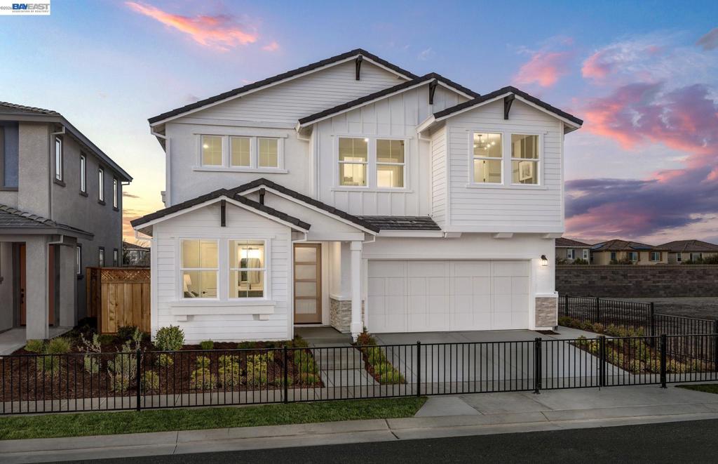 325 E Beatrice Avenue — photo