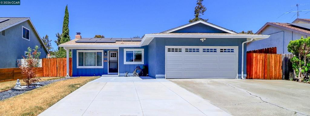 638 Berkeley Way — photo