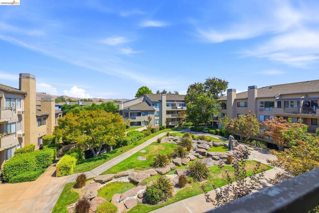 39206 Guardino Dr 302 — photo