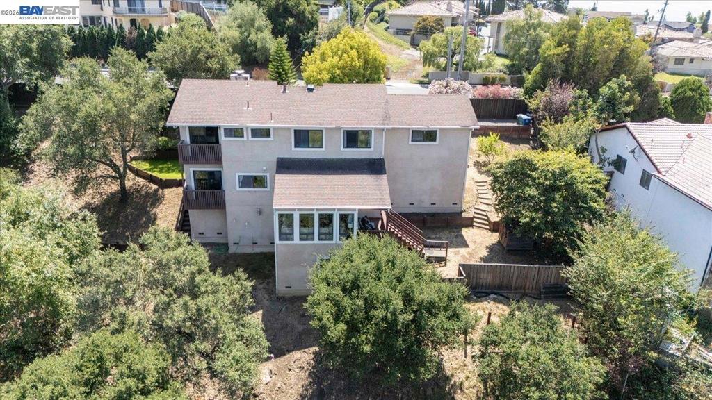 27468 Hayward Blvd — photo