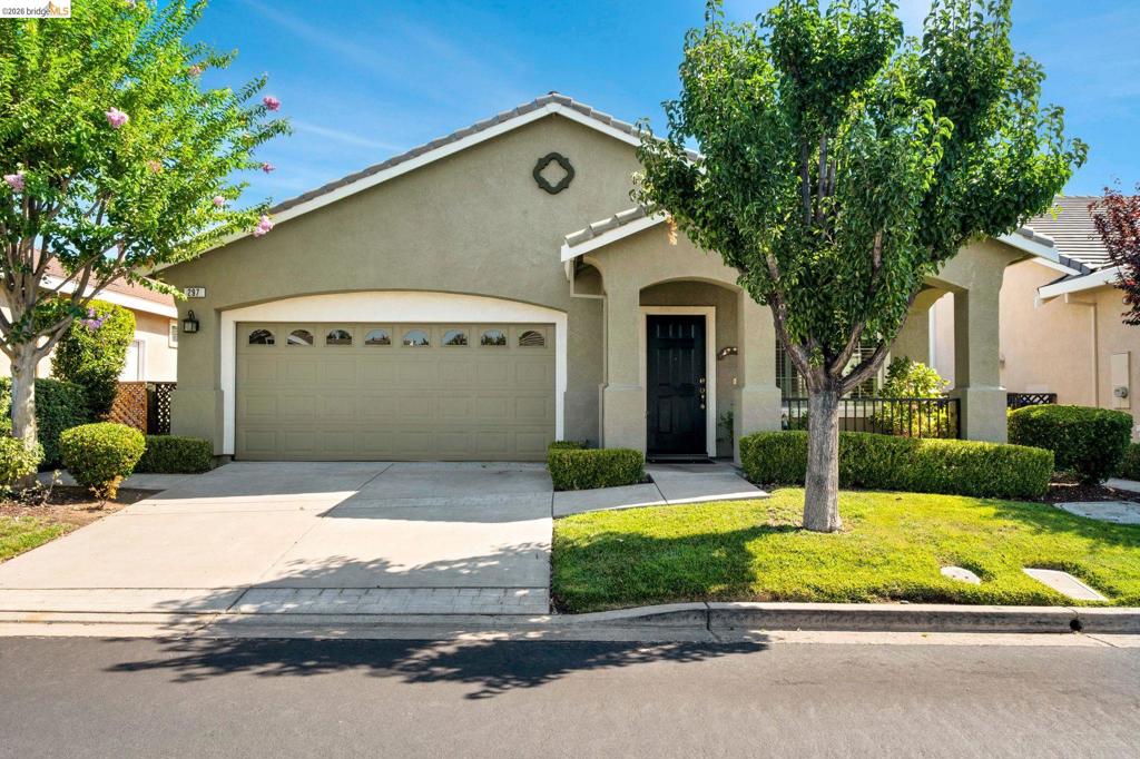 297 Baldwin Dr — photo