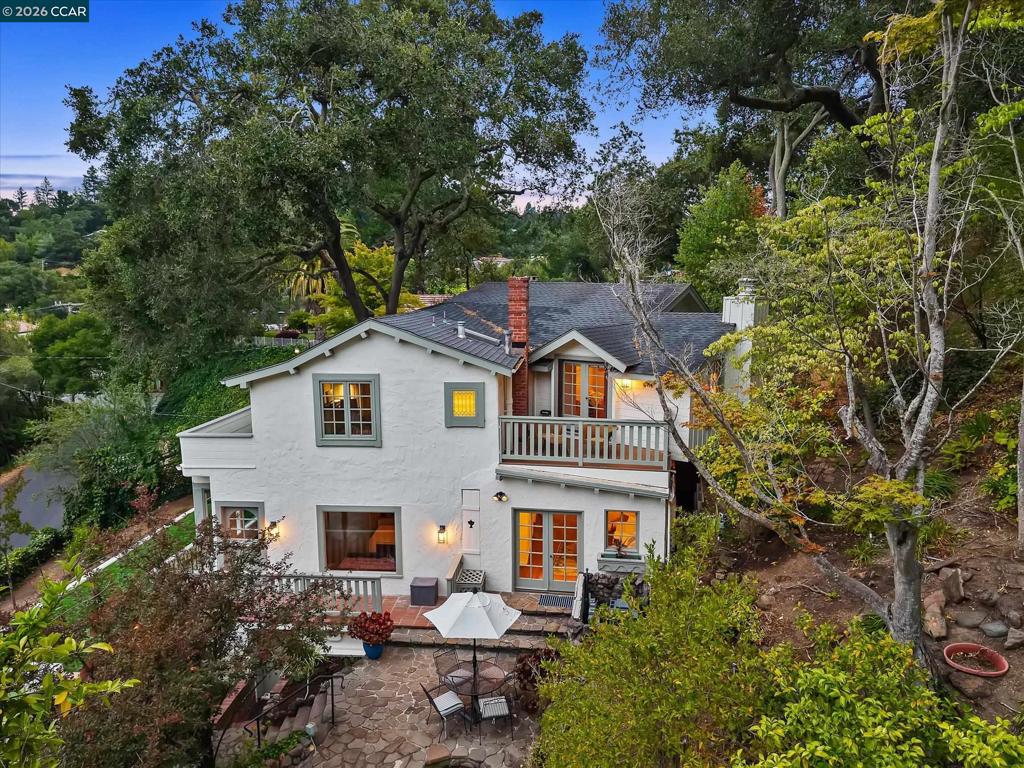 112 Camino Sobrante — photo