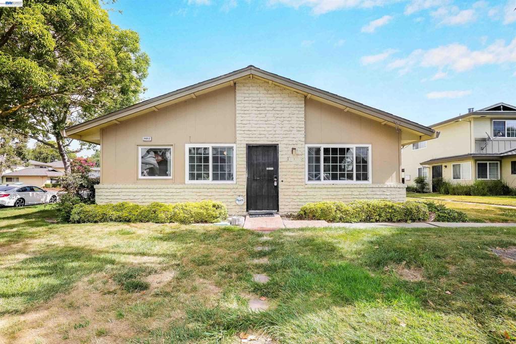 34812 Starling Dr Unit 1 — photo